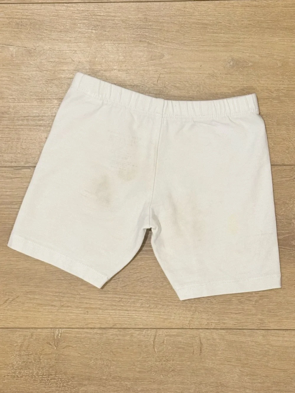 ⭐ 5/$20⭐️ The Children's Place White Shorts 3T - PLAY CONDITION